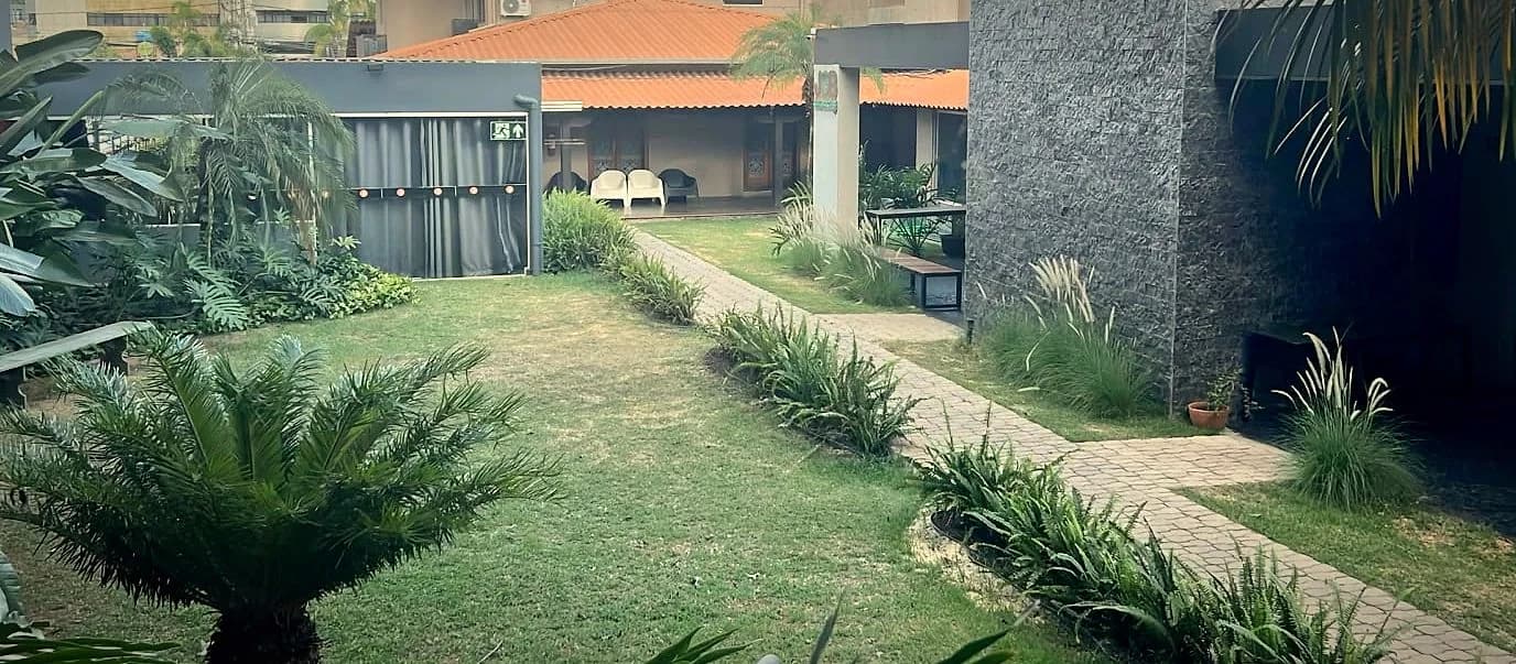 Área verde, Mr. Job Hub
